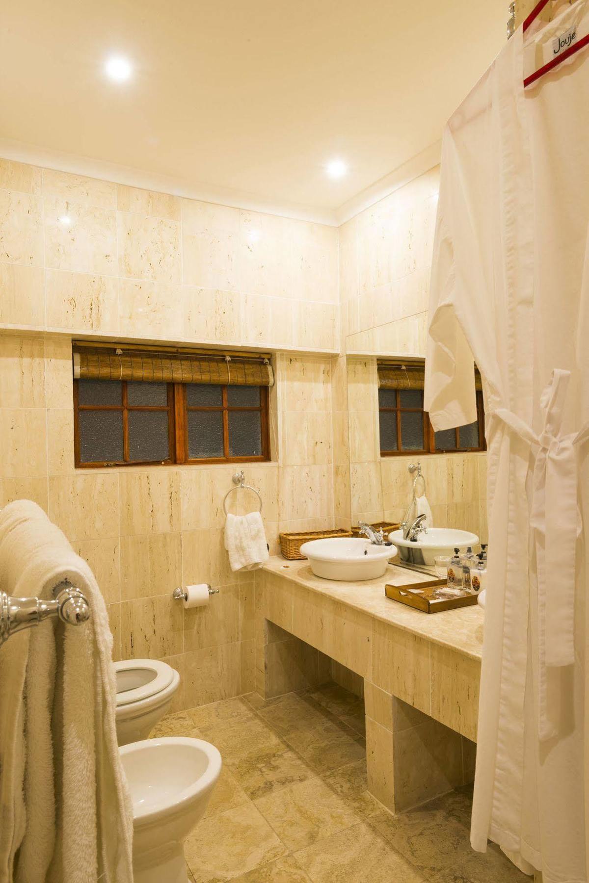 Five Burnham Guest House Дърбан Екстериор снимка