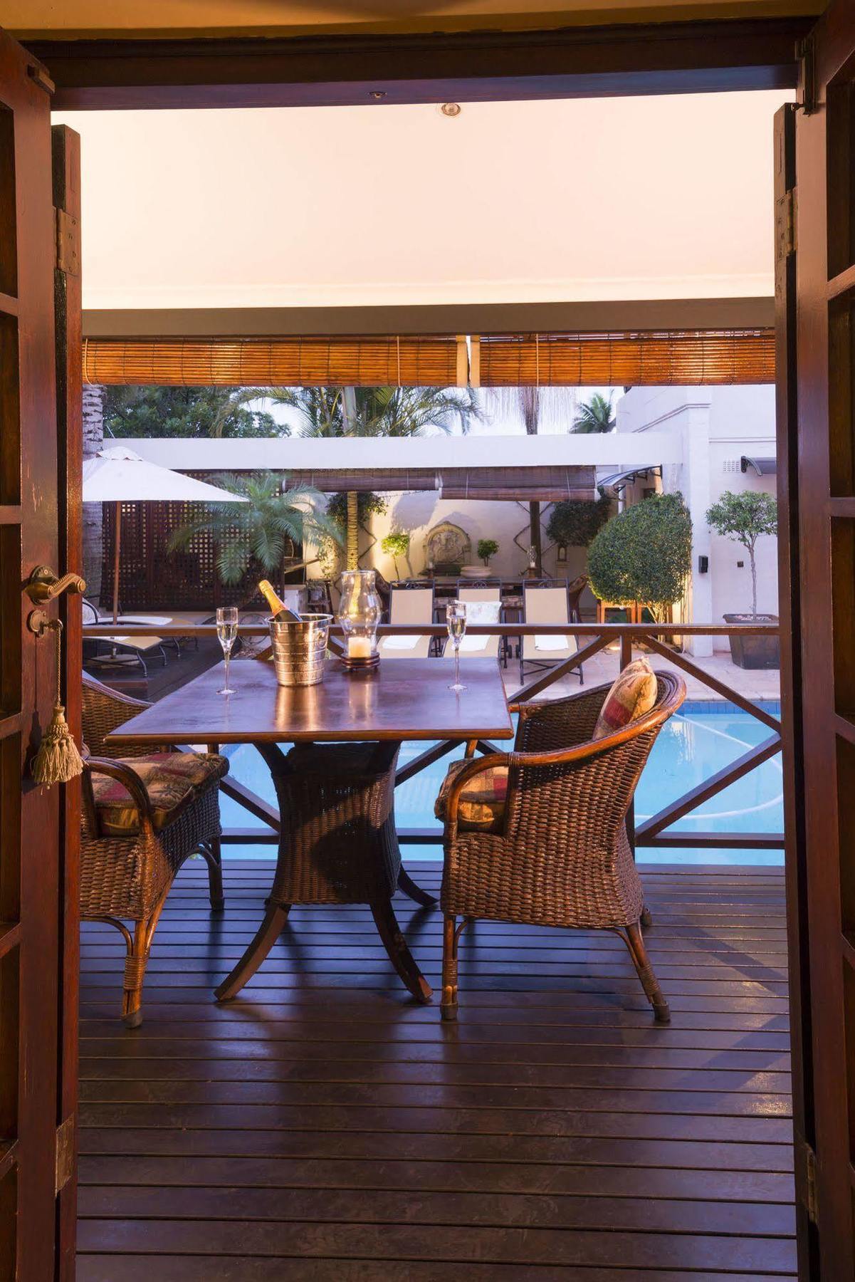 Five Burnham Guest House Дърбан Екстериор снимка